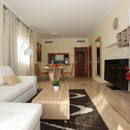 Juan Garcia Apartment *